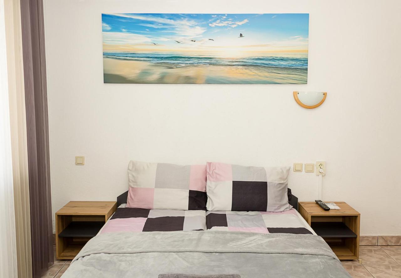Two Identical Designer 2Bd Flats With Sea View In Balchik By Flat Mаnager Leilighet Eksteriør bilde