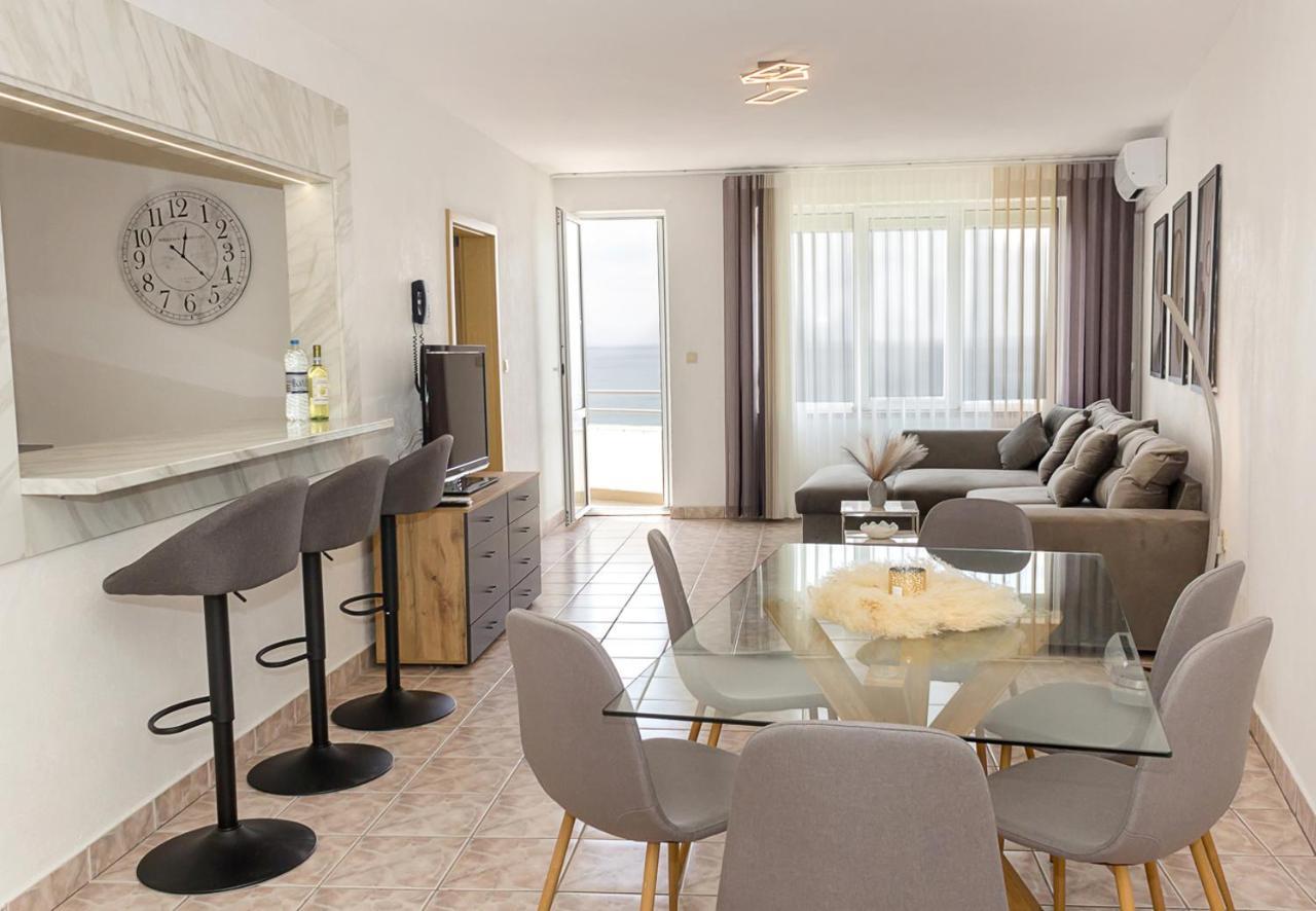 Two Identical Designer 2Bd Flats With Sea View In Balchik By Flat Mаnager Leilighet Eksteriør bilde