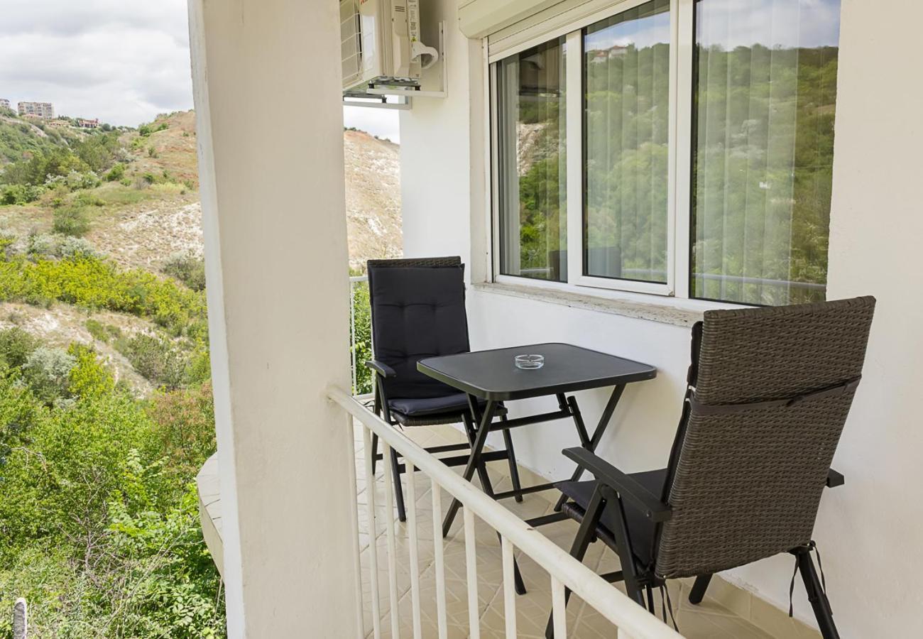 Two Identical Designer 2Bd Flats With Sea View In Balchik By Flat Mаnager Leilighet Eksteriør bilde